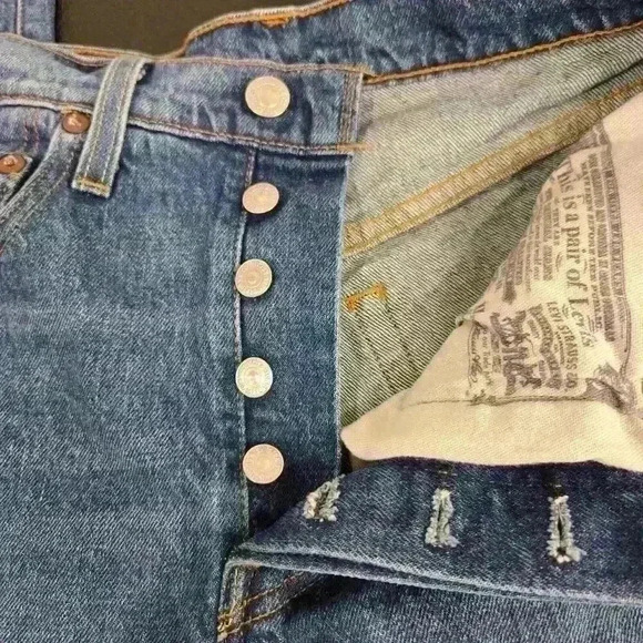 Levi's Women's 501 S Button-fly 25x37 Skinny Jeans Made in the USA - Picture 12 of 16